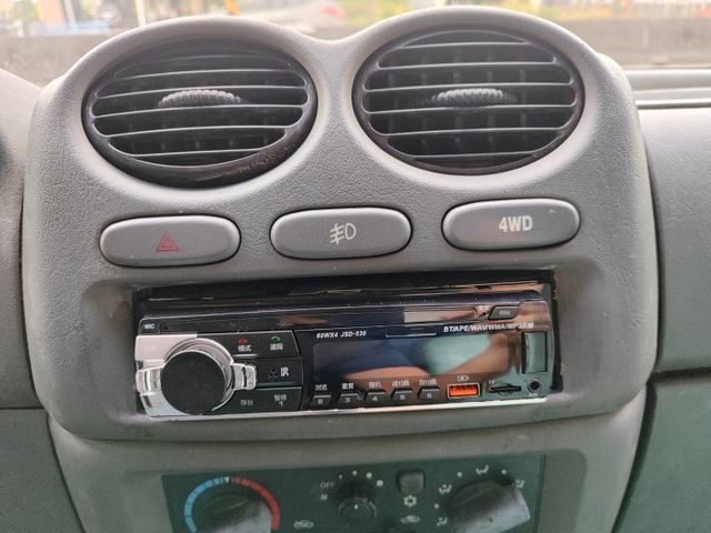 四輪傳動棚架貨車，動力強、耐操實用，車況良好、保養佳，適合山區與工地使用。附棚架超好載貨  第9張相片