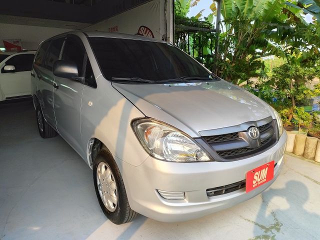 空間寬敞好乘坐，載人載貨都方便，車況穩定耐用，家庭與商用皆適合的實用廂型車！  第3張相片