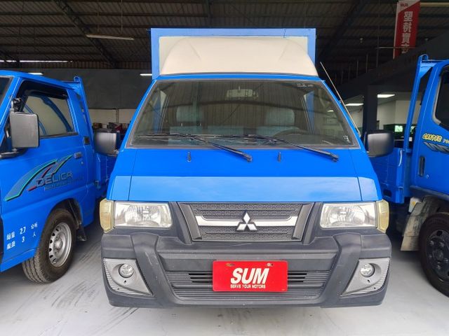 空間方正好載貨，尾門設計上下貨方便，車況良好保養完善，耐操實用的工作好夥伴！  第2張相片