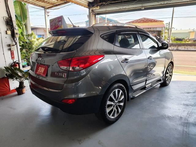 ☑️原廠保養☑全景天窗☑認證車☑2.4汽油☑頂級旗艦版☑大空間SUV☑車頂行李架☑電動椅☑恆溫☑方向盤快控鍵☑可全額貸  第14張相片