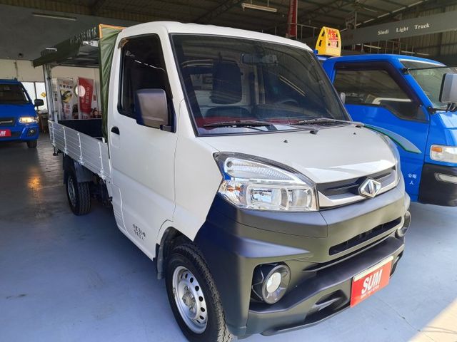 原漆原版件、車況超好，動力穩定保養完善，實用耐載好開，可貸款輕鬆入手！  第3張相片
