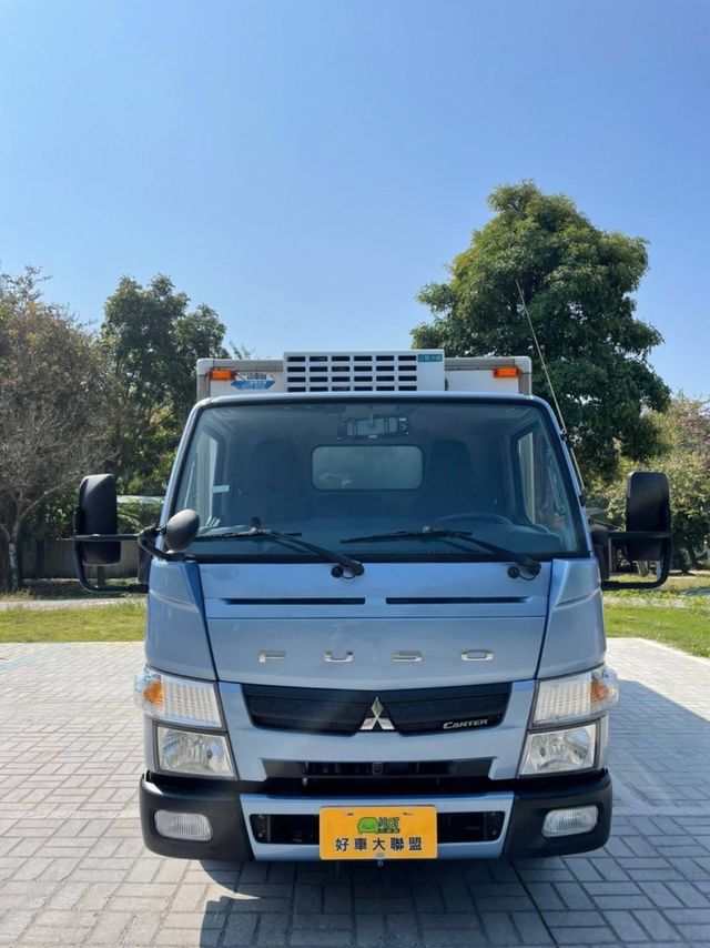 MITSUBISHI三菱 CANTER  第3張相片