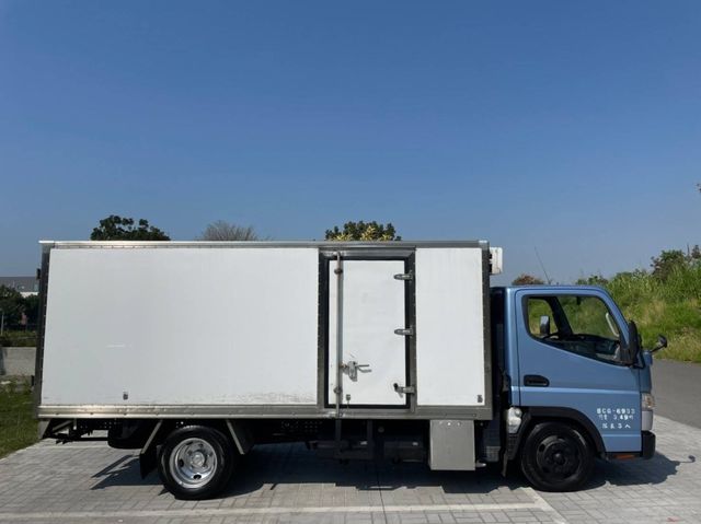 MITSUBISHI三菱 CANTER  第10張相片