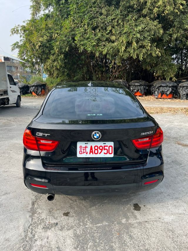 BMW寶馬 320I GT  第4張相片