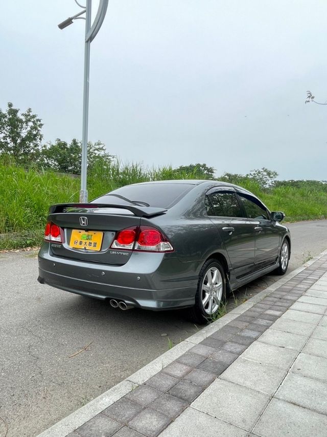 HONDA本田 CIVIC  第2張相片