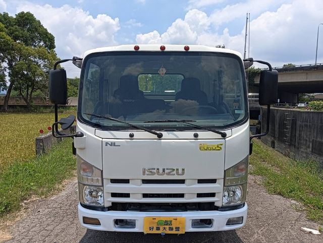 ISUZU五十鈴 ELF  第3張相片
