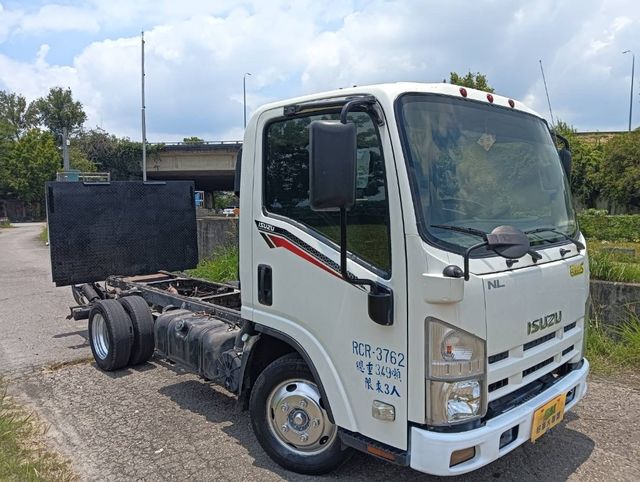 ISUZU五十鈴 ELF  第11張相片