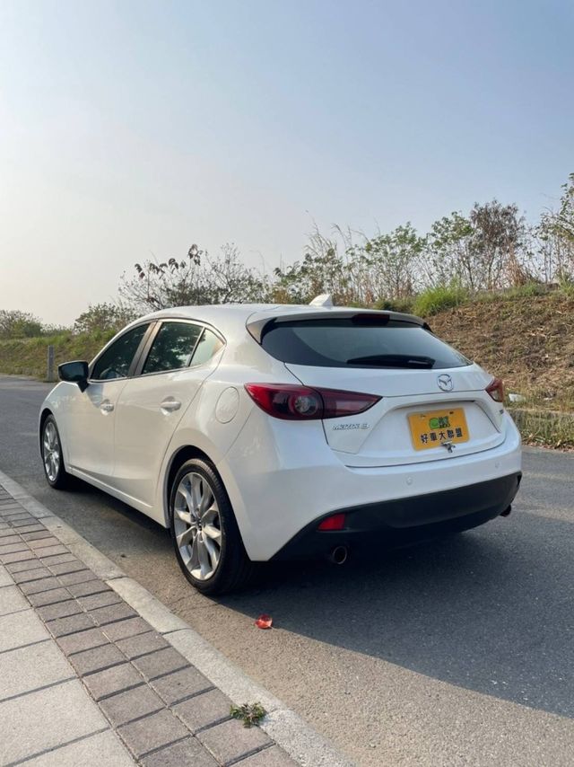 MAZDA馬自達 MAZDA 3  第15張相片