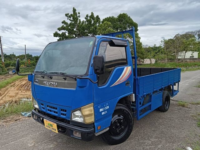 ISUZU五十鈴 ELF  第1張相片