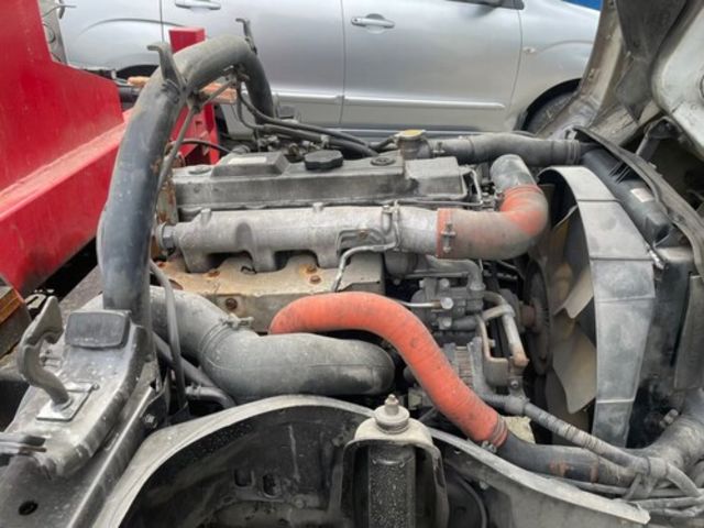 MITSUBISHI三菱 CANTER  第6張相片