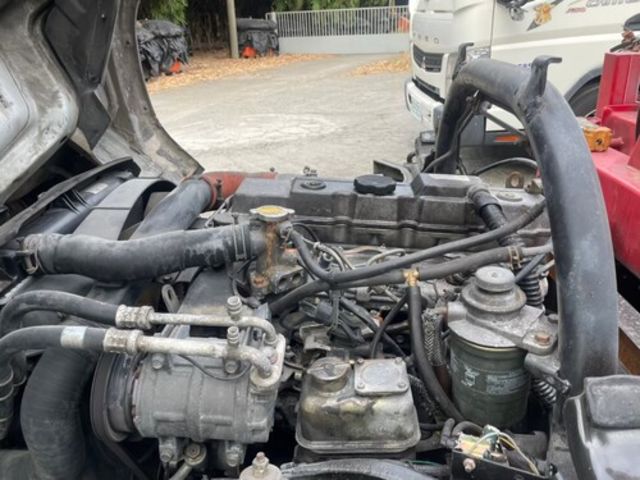 MITSUBISHI三菱 CANTER  第7張相片