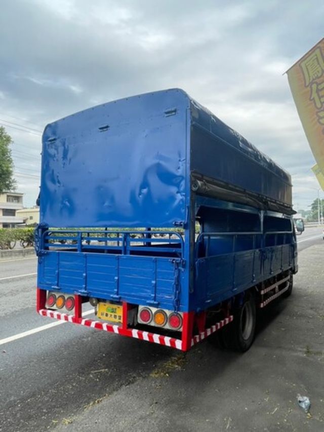 ISUZU五十鈴 ELF  第2張相片