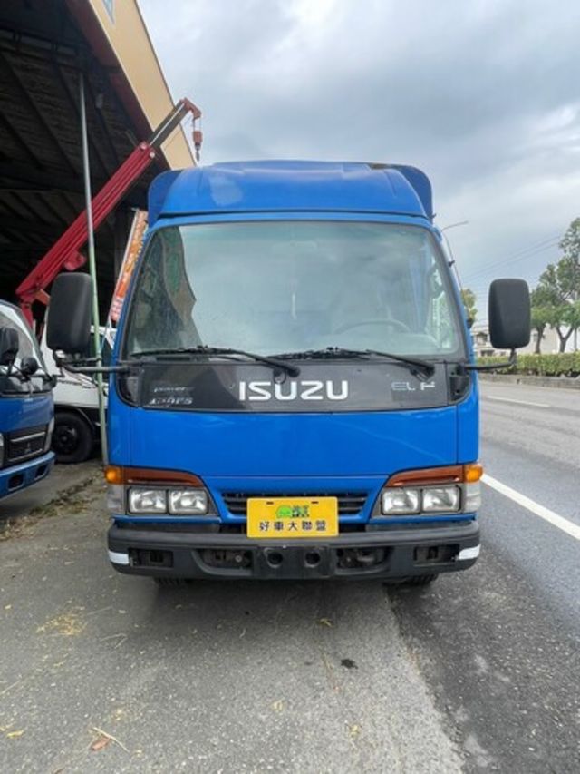 ISUZU五十鈴 ELF  第3張相片