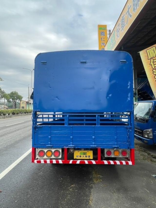 ISUZU五十鈴 ELF  第4張相片