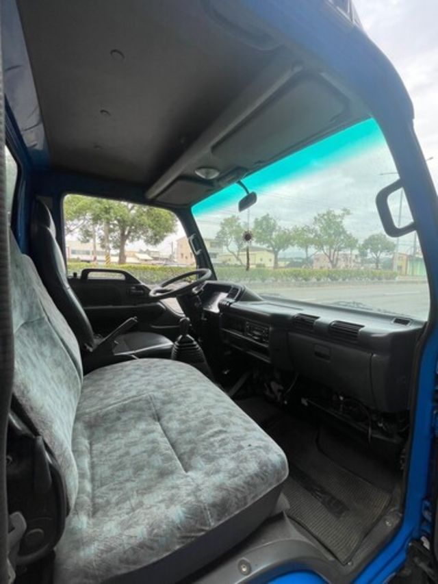 ISUZU五十鈴 ELF  第9張相片