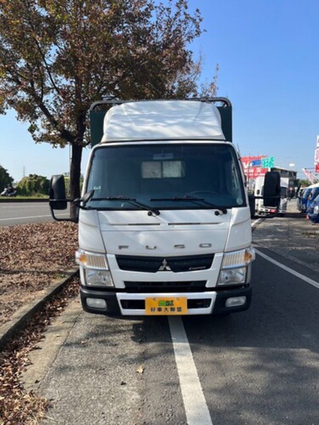 MITSUBISHI三菱 CANTER  第3張相片