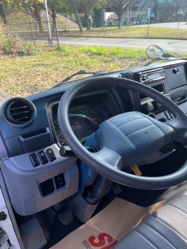 MITSUBISHI三菱 CANTER  第5張相片