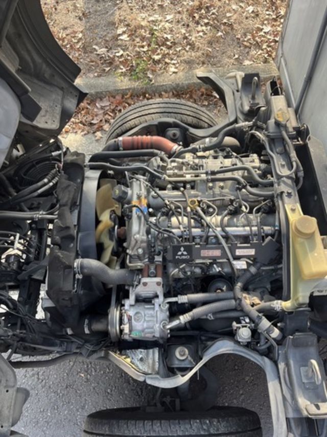 MITSUBISHI三菱 CANTER  第6張相片