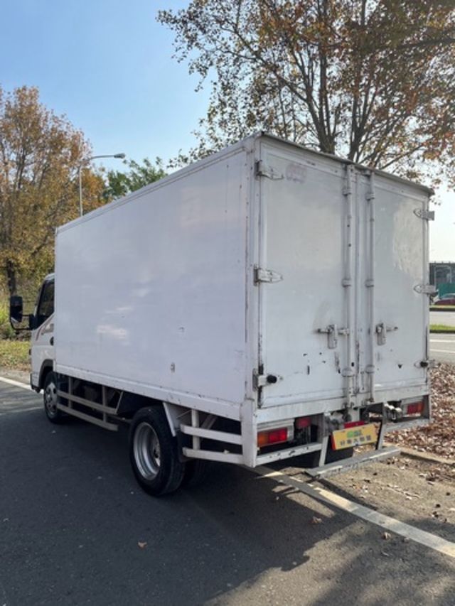 MITSUBISHI三菱 CANTER  第13張相片