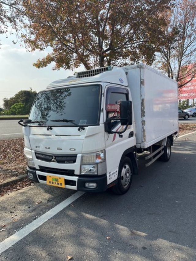 MITSUBISHI三菱 CANTER  第14張相片