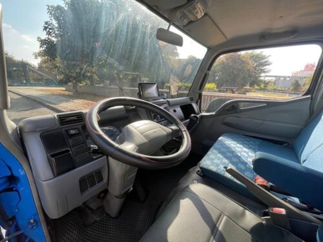 MITSUBISHI三菱 CANTER  第5張相片