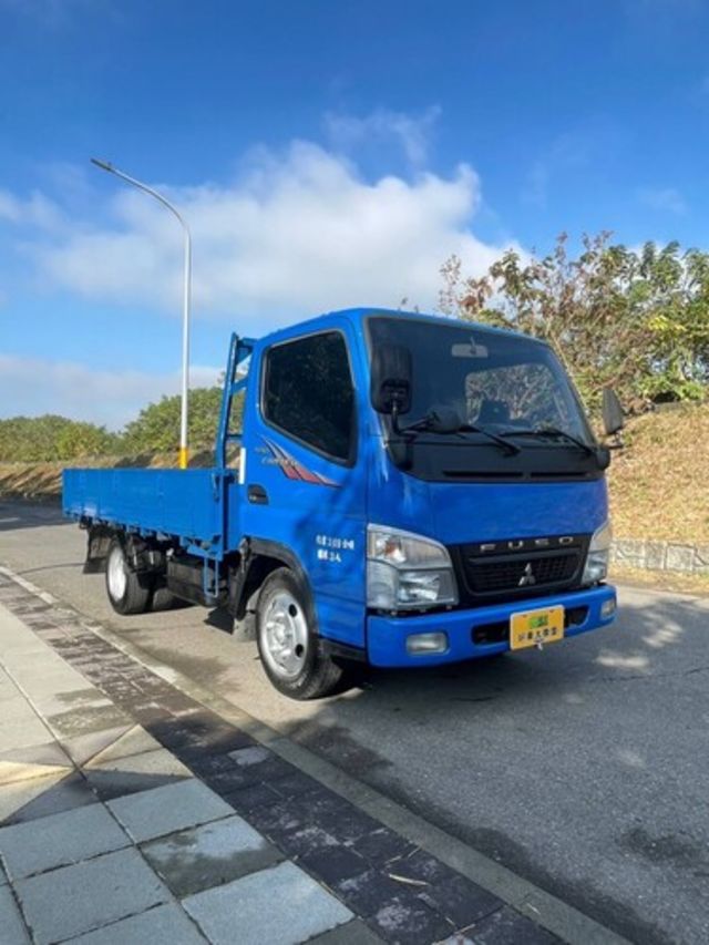 MITSUBISHI三菱 CANTER  第12張相片