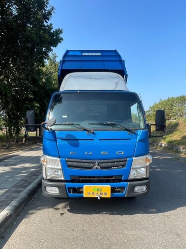MITSUBISHI三菱 CANTER  第3張相片