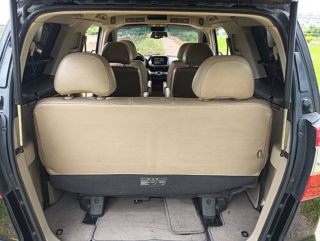NISSAN日產 SERENA Q-RV  第8張相片