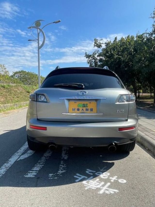 INFINITI無限 FX35  第4張相片