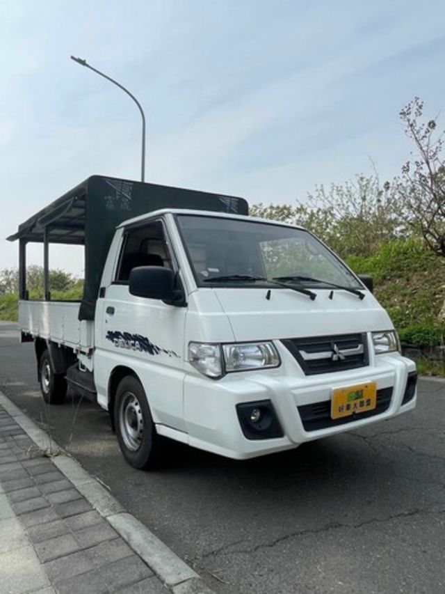 MITSUBISHI三菱 DELICA  第12張相片