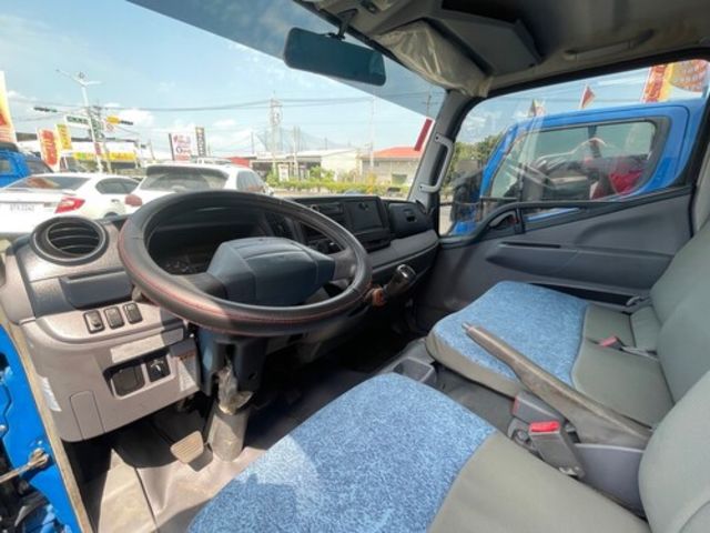 MITSUBISHI三菱 CANTER  第5張相片