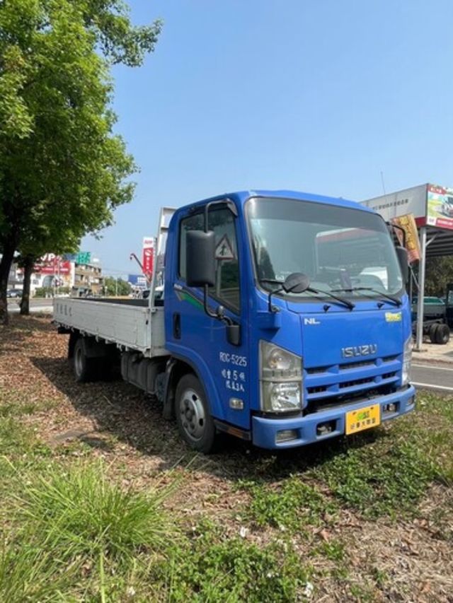 ISUZU五十鈴 ELF  第15張相片