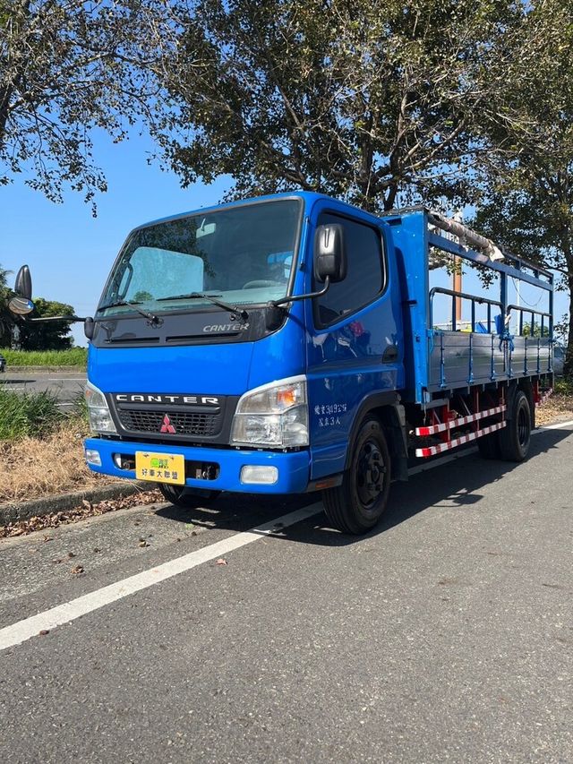 MITSUBISHI三菱 CANTER  第13張相片
