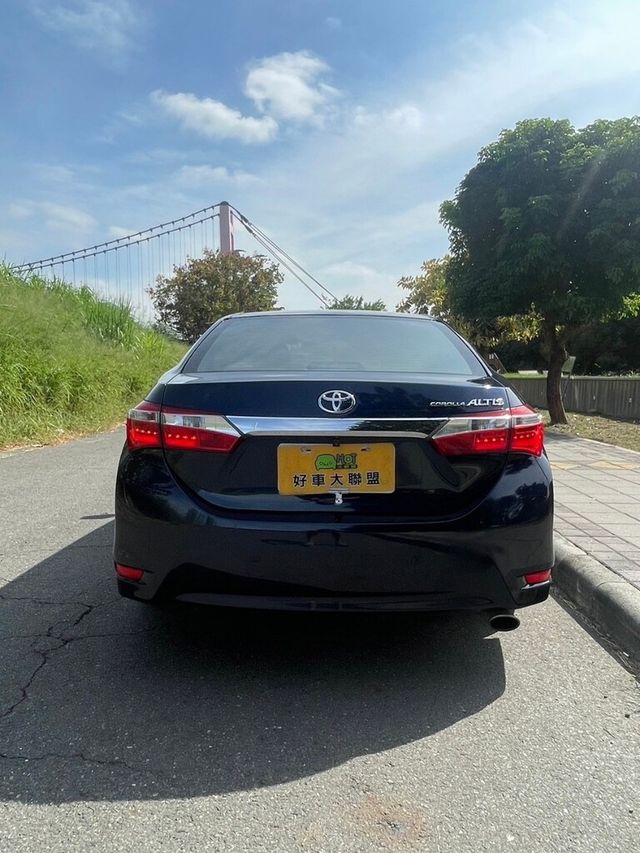 TOYOTA豐田 ALTIS  第4張相片