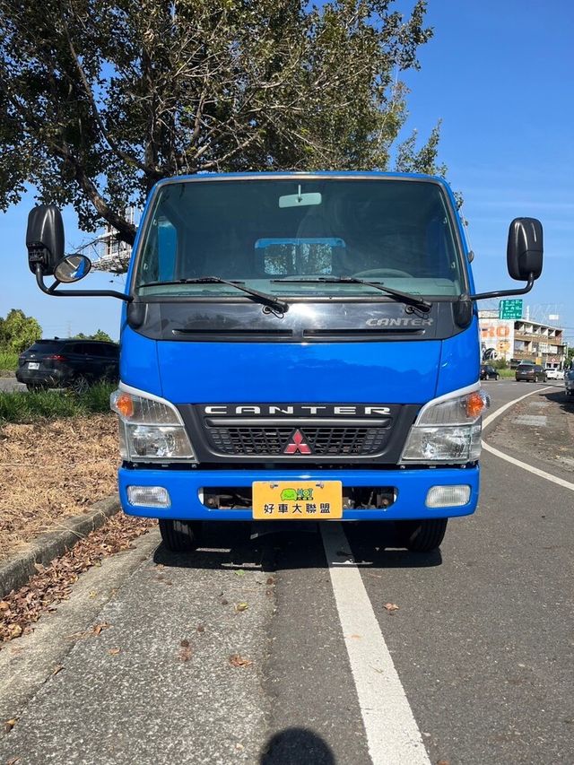 MITSUBISHI三菱 CANTER  第5張相片