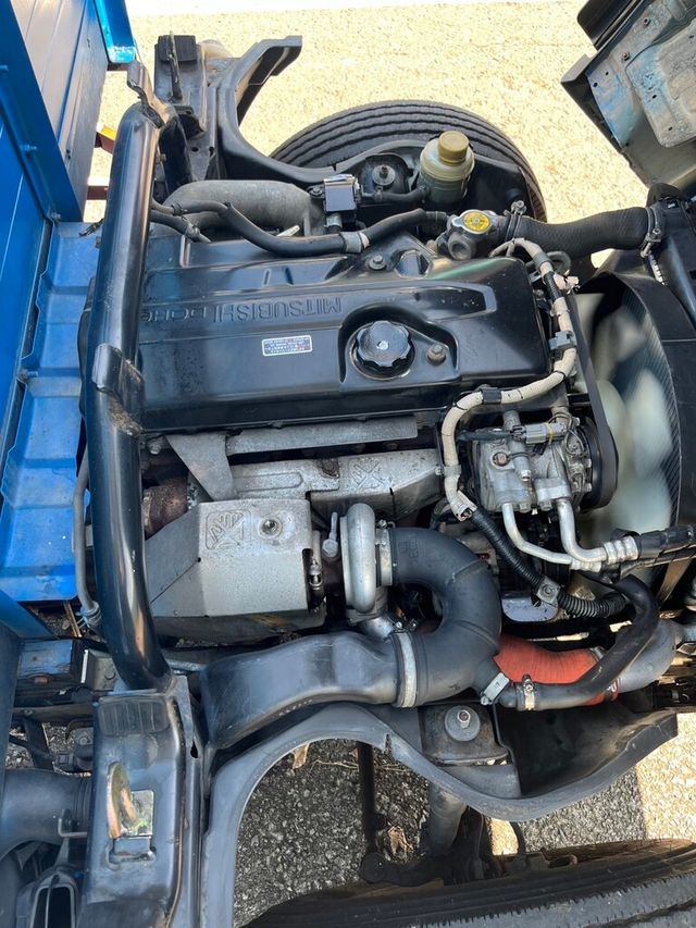 MITSUBISHI三菱 CANTER  第11張相片