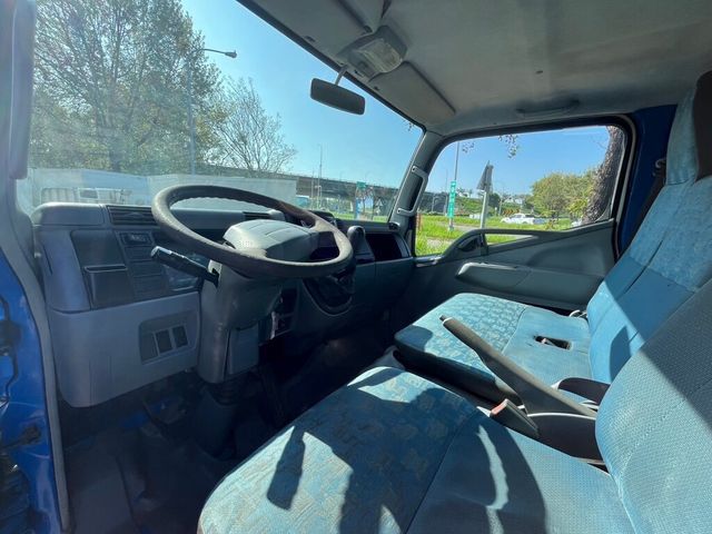 MITSUBISHI三菱 CANTER  第19張相片