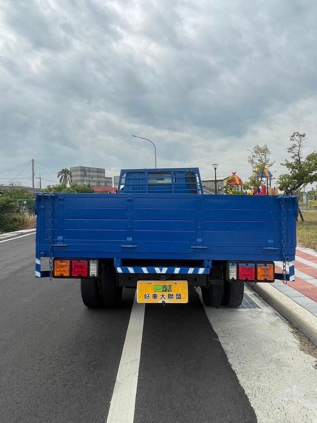 MITSUBISHI三菱 CANTER  第7張相片