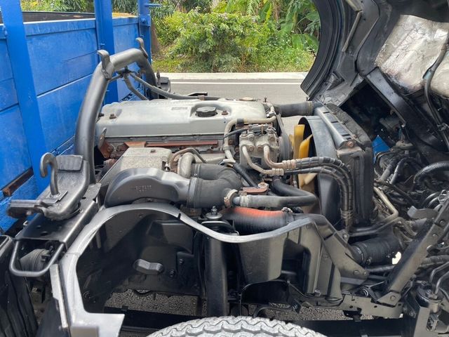 MITSUBISHI三菱 CANTER  第13張相片