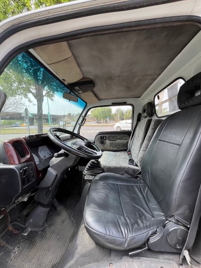NISSAN日產 CABSTAR  第15張相片