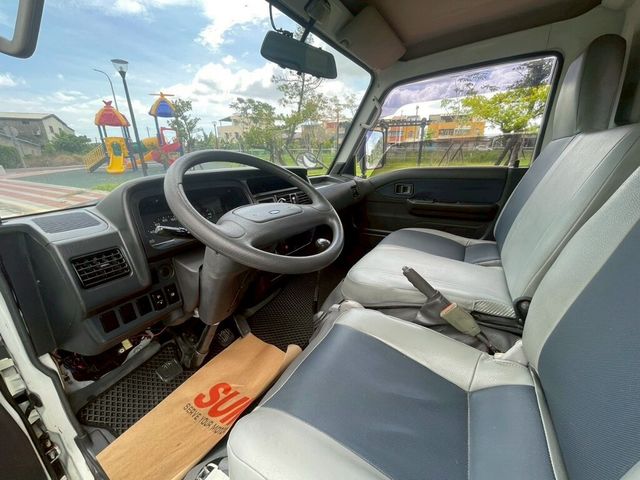 FORD福特 ECONOVAN  第8張相片
