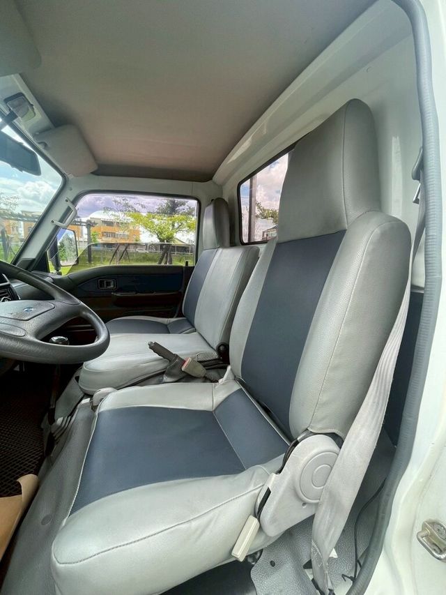 FORD福特 ECONOVAN  第9張相片