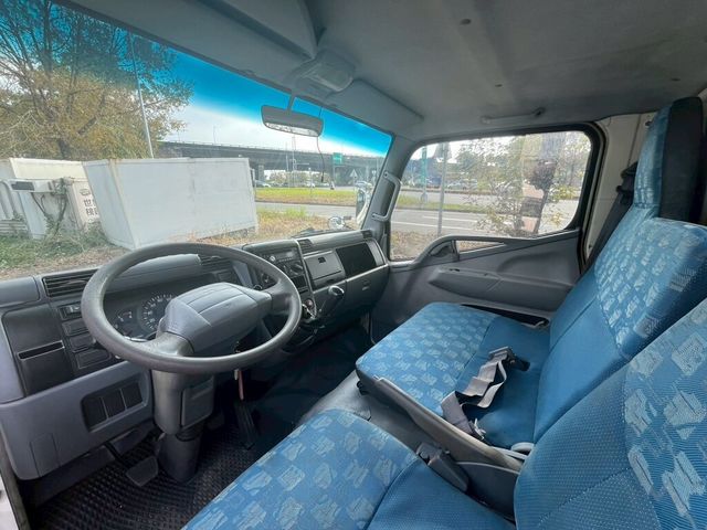 MITSUBISHI三菱 CANTER  第7張相片