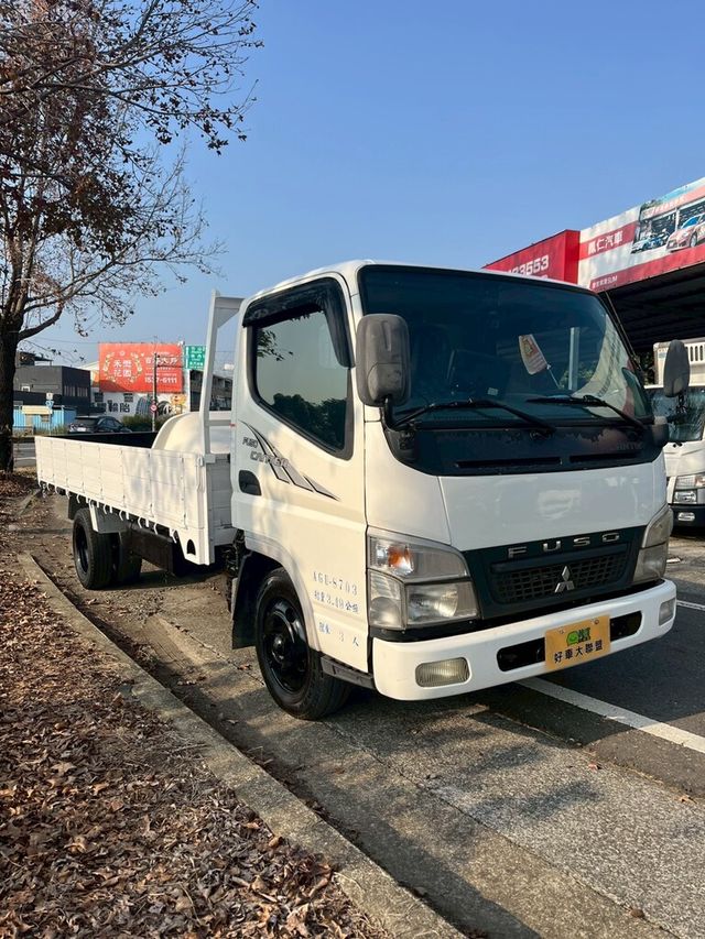 MITSUBISHI三菱 CANTER  第14張相片