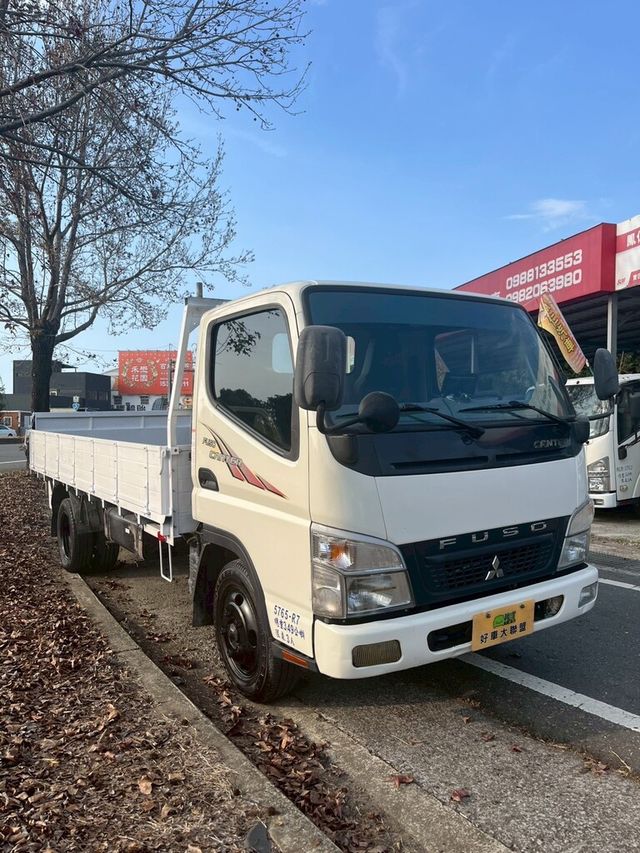 MITSUBISHI三菱 CANTER  第7張相片