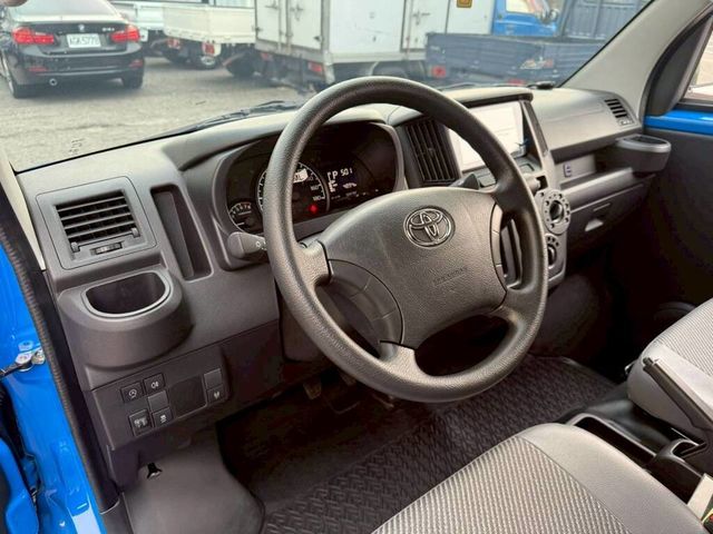 TOYOTA豐田 TOWN ACE  第12張相片