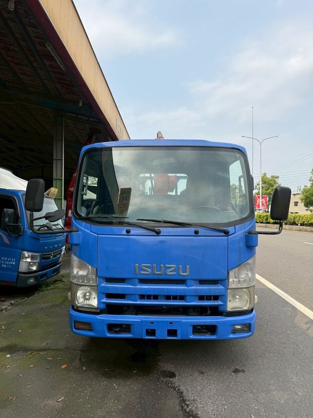 ISUZU五十鈴 ELF  第3張相片