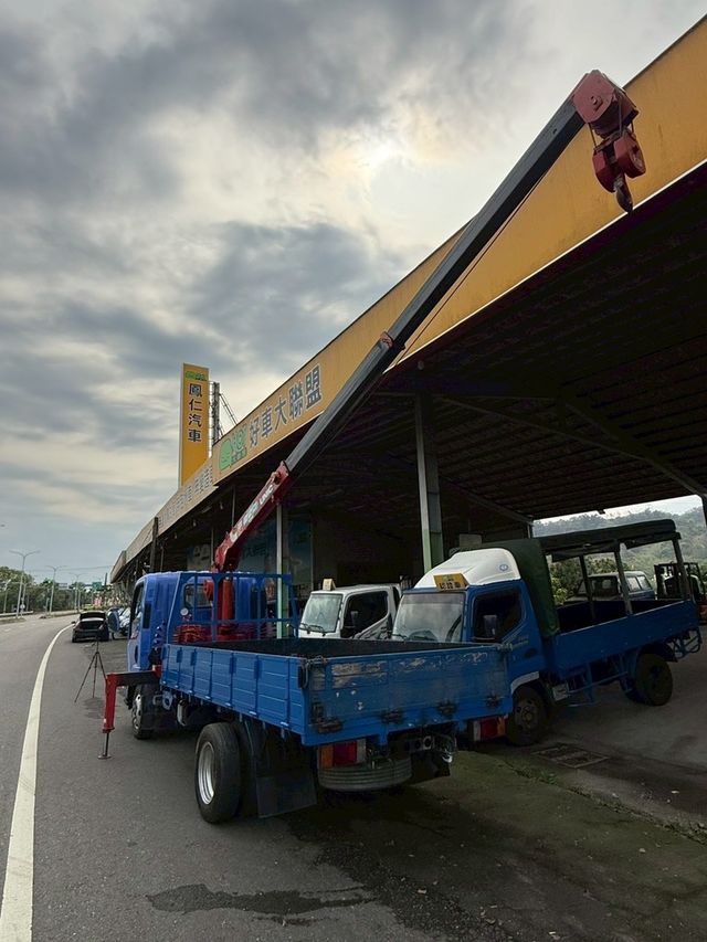 ISUZU五十鈴 ELF  第4張相片