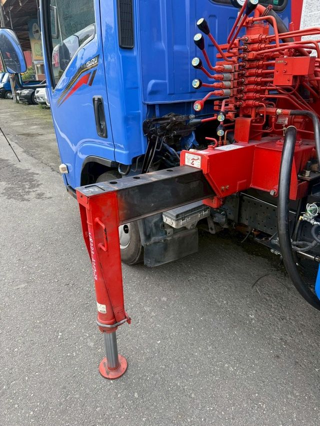 ISUZU五十鈴 ELF  第12張相片