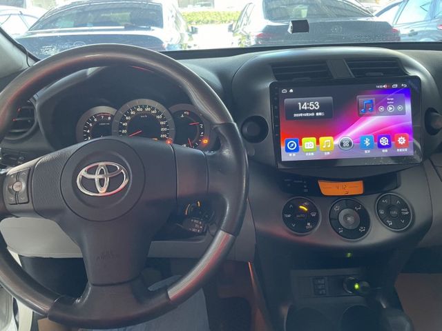 RAV4  第4張相片